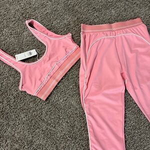 ALO Yoga Pink Sports Bra and Leggings Set